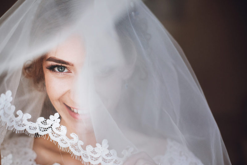 Co zrobić by makijaż ślubny był idealny? 7 ważnych porad!